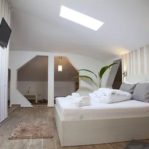 *** Otel Nova Romanya