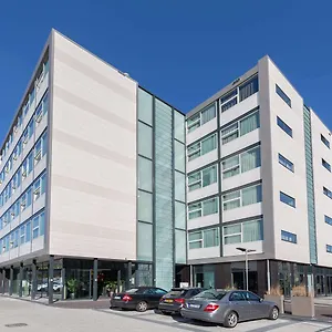 *** Otel Western Hollanda
