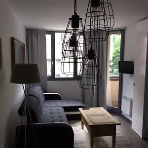 https://chamois-blanc.hotels-rhonealpes.com