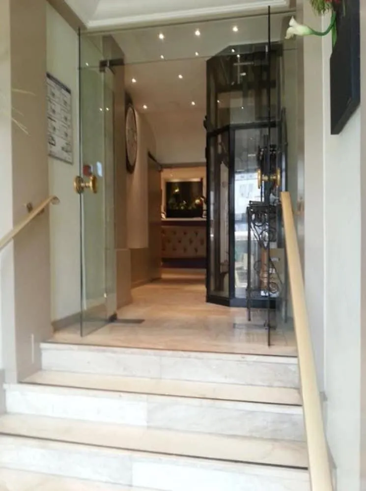 Hotel Little Regina Paris