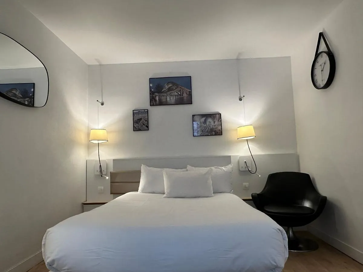 Hotel Little Regina Paris