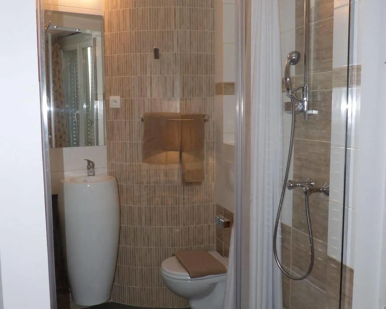 Hotel Little Regina Paris France